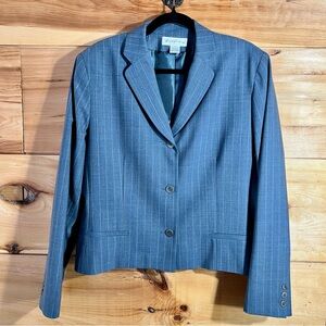 Brooks Brothers Gray Wool Blazer/Skirt Suit Professional Classy MADE IN USA